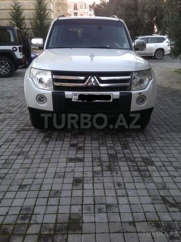 Mitsubishi Pajero 2008, 186,000 km - 3.0 l - Bakı