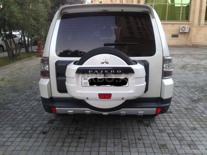 Mitsubishi Pajero 2008, 186,000 km - 3.0 l - Bakı