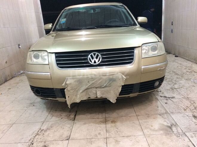 Volkswagen Passat 2001, 213,500 km - 1.8 l - Bakı