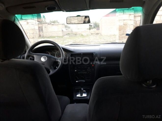 Volkswagen Passat 2001, 213,500 km - 1.8 l - Bakı