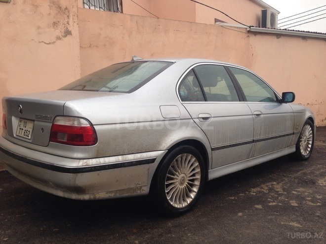 BMW 528 1997, 220,000 km - 2.8 l - Bakı