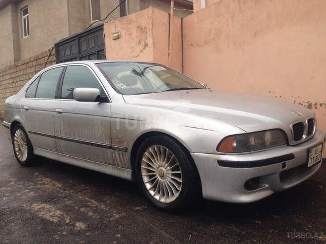BMW 528 1997, 220,000 km - 2.8 l - Bakı
