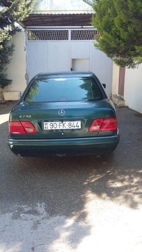 Mercedes E 230 1996, 32,800 km - 0.2 l - Bakı