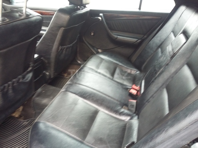 Mercedes C 230 1999, 297,000 km - 2.3 l - Bakı