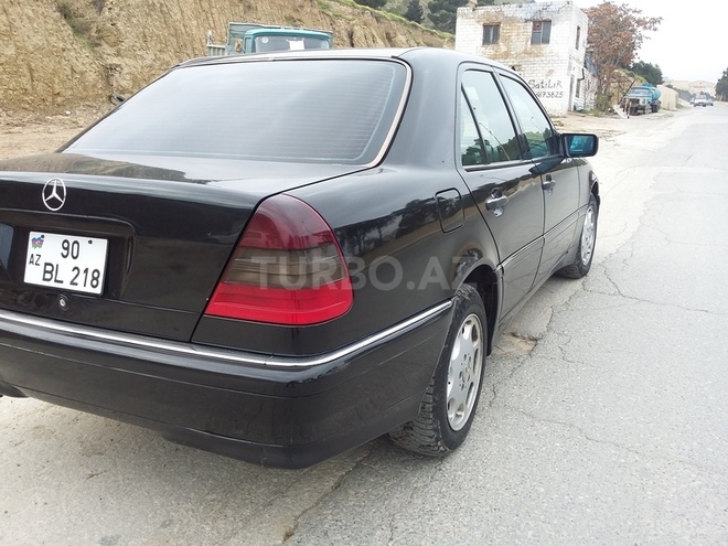 Mercedes C 230 1999, 297,000 km - 2.3 l - Bakı