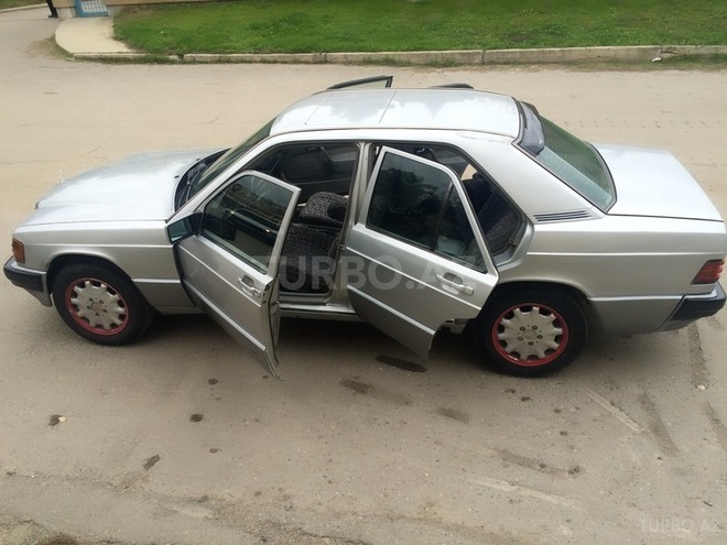 Mercedes 190 1991, 400,000 km - 2.0 l - Bakı