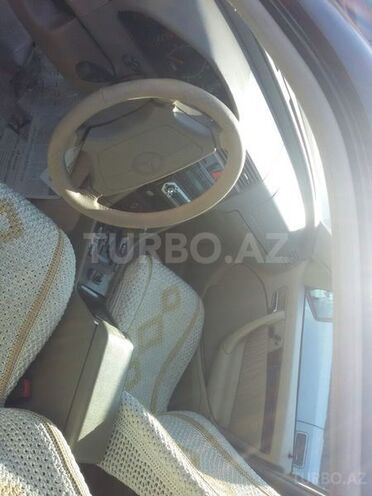 Mercedes C 230 1998, 235,000 km - 2.3 l - Bakı
