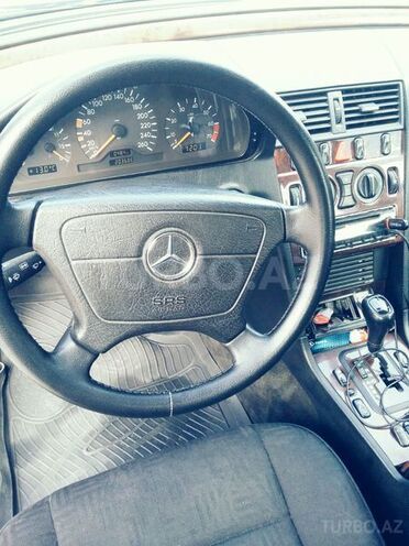 Mercedes C 240 1998, 203,686 km - 2.4 l - Bakı
