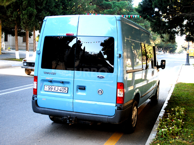 Ford Transit 2007, 231,000 km - 2.4 л - Bakı