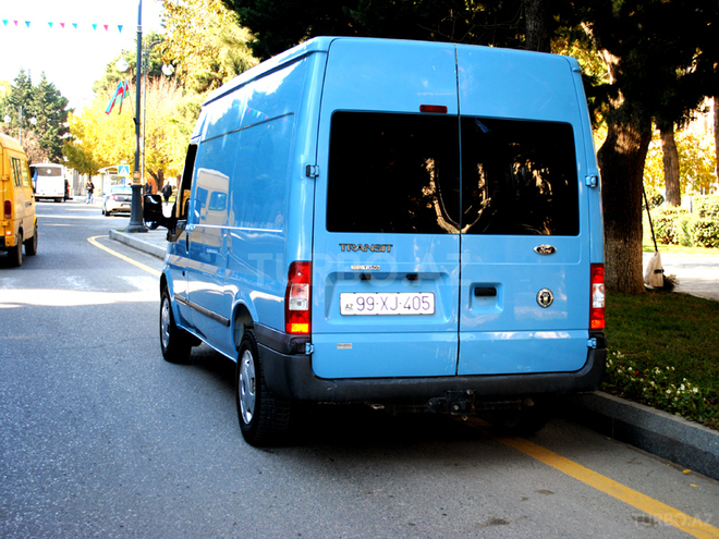Ford Transit 2007, 231,000 km - 2.4 л - Bakı
