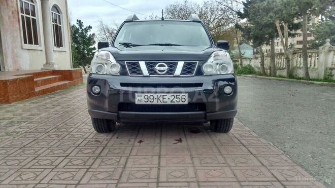 Nissan X-Trail 2010, 163,000 km - 2.5 л - Bakı