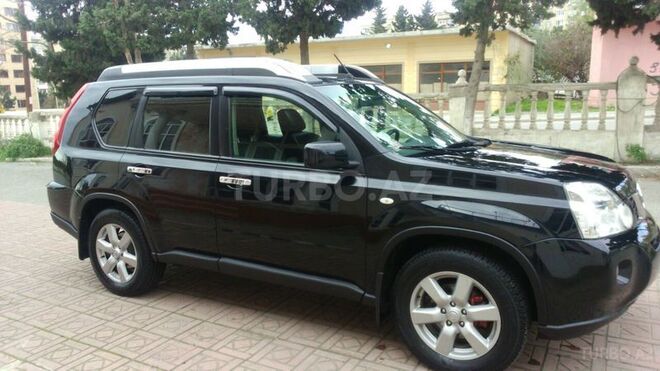 Nissan X-Trail 2010, 163,000 km - 2.5 л - Bakı