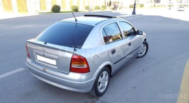 Opel Astra 2000, 170,000 km - 2.0 l - Bakı