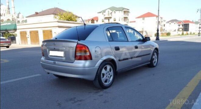 Opel Astra 2000, 170,000 km - 2.0 l - Bakı