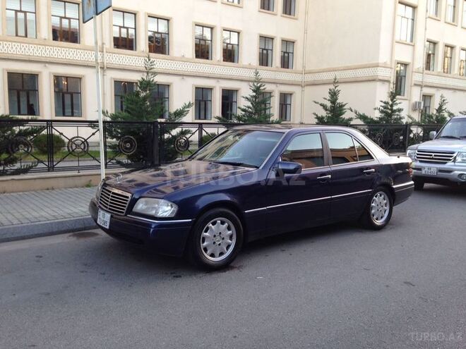 Mercedes C 220 1995, 400,000 km - 2.2 л - Bakı