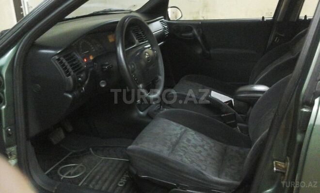 Opel Vectra 1998, 165,555 km - 1.8 l - Bakı