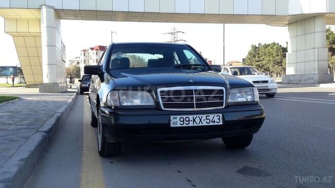 Mercedes C 180 1995, 365,854 km - 1.8 л - Bakı