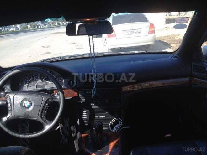 BMW 528 1998, 109,000 km - 2.8 л - Sumqayıt