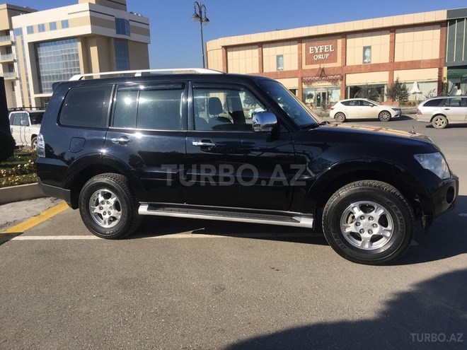 Mitsubishi Pajero 2008, 13,250 km - 3.0 l - Bakı