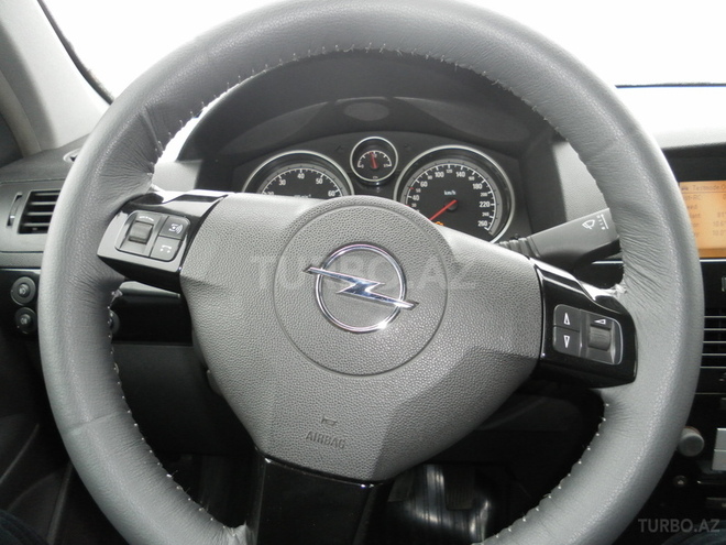 Opel Astra 2004, 216,000 km - 1.8 l - Bakı