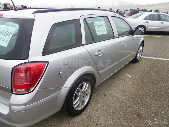Opel Astra 2004, 216,000 km - 1.8 l - Bakı