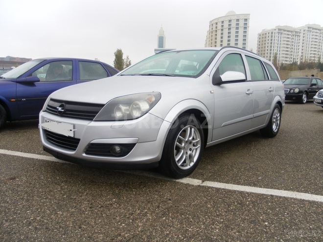 Opel Astra 2004, 216,000 km - 1.8 l - Bakı