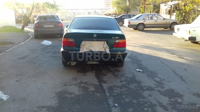BMW 318 1992, 402,401 km - 1.8 l - Bakı