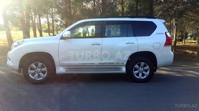Toyota Prado 2010, 83,000 km - 2.7 л - Bakı