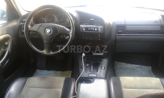 BMW 323 1995, 245,000 km - 2.5 l - Sumqayıt