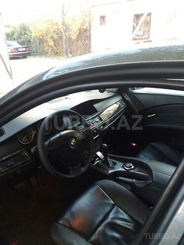 BMW 530 2005, 215,000 km - 3.0 l - Bakı