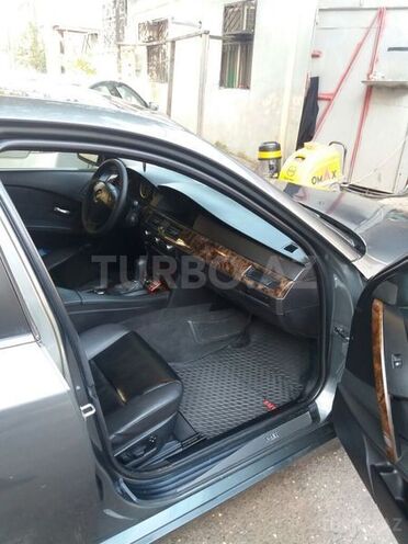 BMW 530 2005, 215,000 km - 3.0 l - Bakı