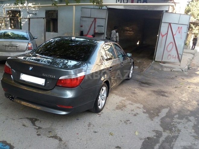 BMW 530 2005, 215,000 km - 3.0 l - Bakı