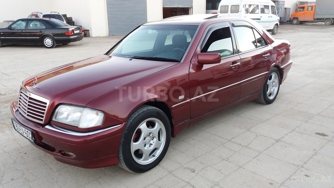 Mercedes C 240 1999, 231,200 km - 2.4 l - Sumqayıt