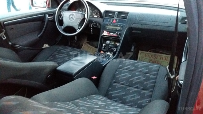 Mercedes C 240 1999, 231,200 km - 2.4 l - Sumqayıt