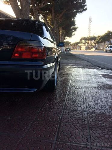 BMW 730 2000, 300,000 km - 3.0 л - Bakı