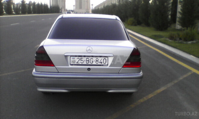 Mercedes C 180 1997, 268,000 km - 1.8 l - Gəncə