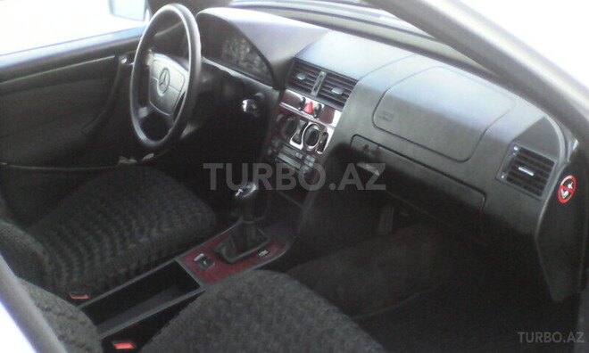 Mercedes C 180 1997, 268,000 km - 1.8 l - Gəncə