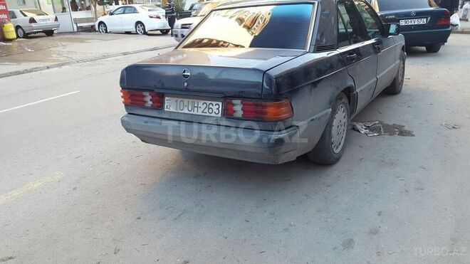 Mercedes 190 1992, 135,623 km - 2.0 l - Xırdalan