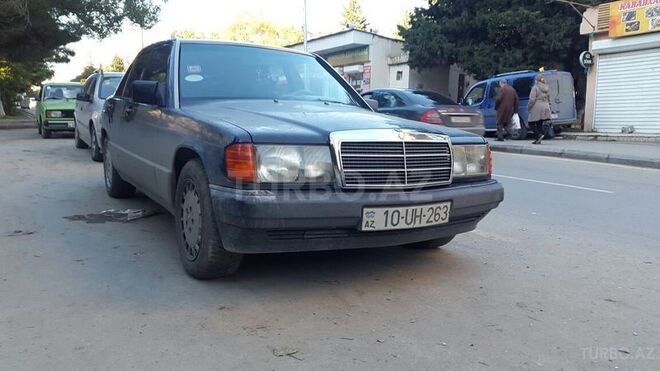 Mercedes 190 1992, 135,623 km - 2.0 l - Xırdalan
