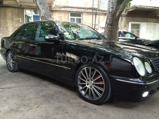 Mercedes E 280 2000, 195,000 km - 2.8 l - Bakı