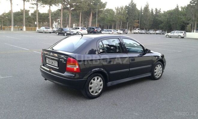 Opel Astra 2000, 180,000 km - 1.7 l - Sumqayıt