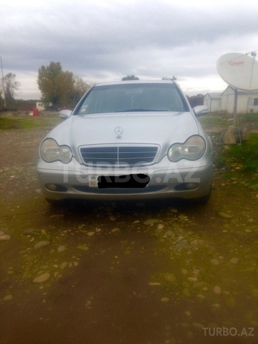 Mercedes C 200 2001, 225,000 km - 2.0 л - Bakı
