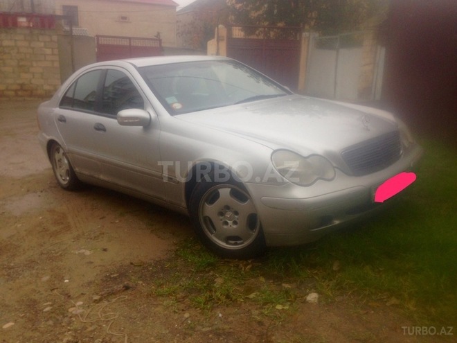 Mercedes C 200 2001, 225,000 km - 2.0 л - Bakı