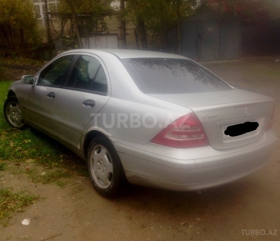 Mercedes C 200 2001, 225,000 km - 2.0 л - Bakı