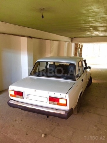 LADA (VAZ) 2107 2009, 40,000 km - 1.6 l - Quba