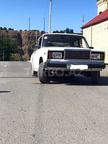 LADA (VAZ) 2107 2009, 40,000 km - 1.6 l - Quba