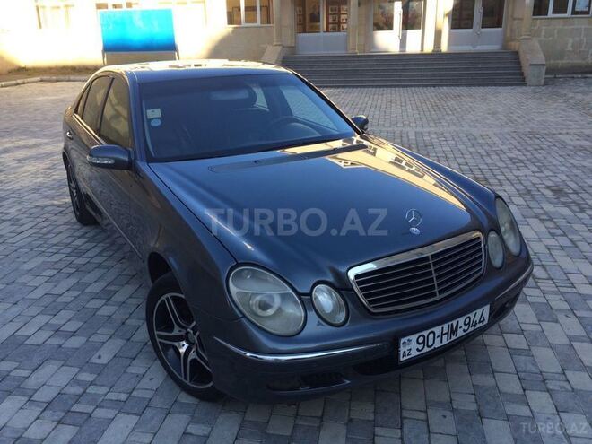 Mercedes E 240 2004, 270,000 km - 2.6 l - Bakı