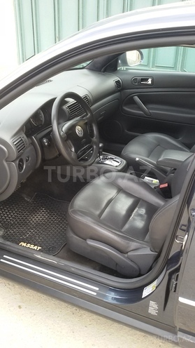 Volkswagen Passat 2004, 264,000 km - 1.8 l - Bakı