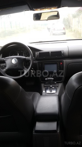 Volkswagen Passat 2004, 264,000 km - 1.8 l - Bakı