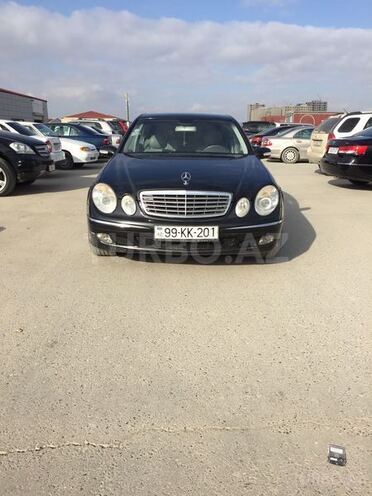 Mercedes E 240 2003, 206,490 km - 2.6 l - Bakı